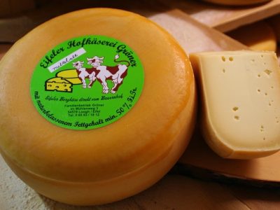 Bergkäse_mittelalt